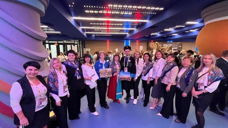 13 педагогов Ставрополья приняли участие во Всероссийском форуме классных руководителей