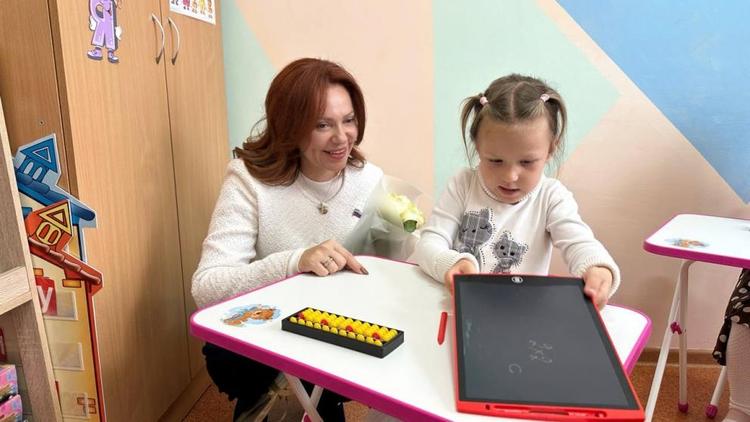 «Единая Россия» поздравила воспитателей Ставрополья с профессиональным праздником