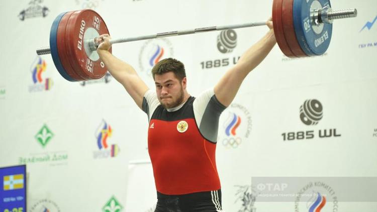 Ставропольский силач стал серебряным призером чемпионата России