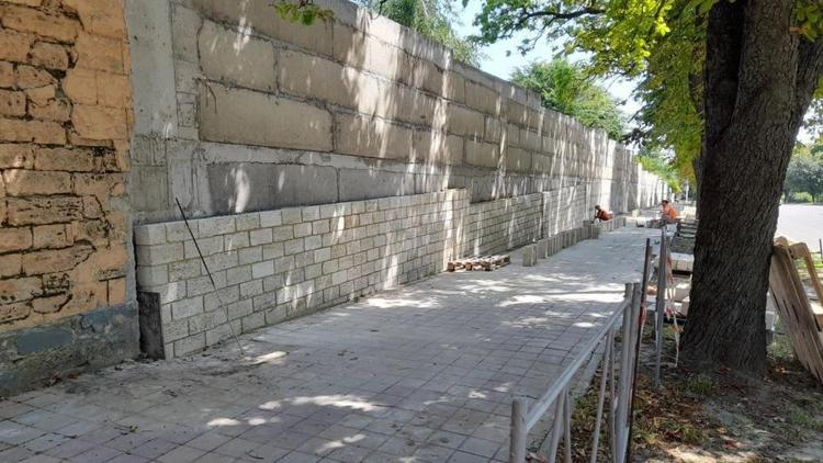 Губернатор Ставрополья дал поручение по восстановлению подпорной стены в краевом центре