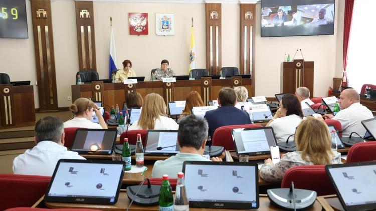 Дума Ставрополья: Чтобы защитники знали, куда прийти за помощью