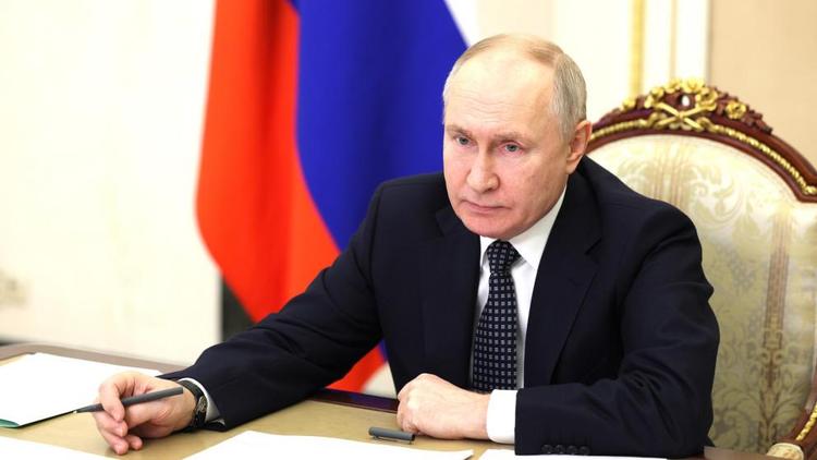 Президент России утвердил стратегию научно-технологического развития страны