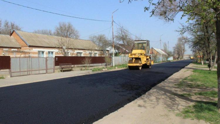 В Туркменском округе по краевой программе отремонтировали 10 участков автодорог