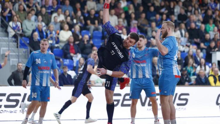 Гандболисты ставропольского «Виктора» одолели астраханских динамовцев