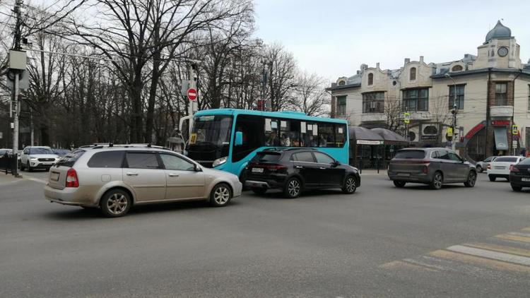 В Ставрополе в рамках нацпроекта отремонтируют улицу Голенева