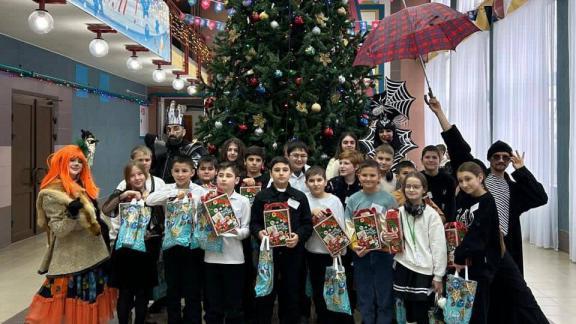 Губернатор Ставрополья поручил проконтролировать закупку сладких подарков для школьников