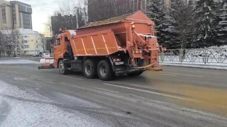 Коммунальные службы Ставрополя работают в усиленном режиме из-за непогоды