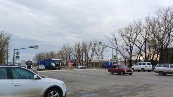 Автомобилистов Невинномысска предупредили о неисправном светофоре