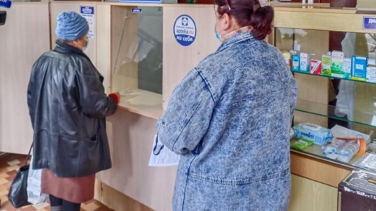 В минздраве Ставрополья разъяснили назначение бесплатных лекарств амбулаторным больным коронавирусом