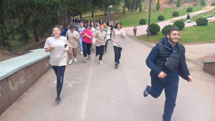 Более 150 человек приняли участие в космическом забеге в Кисловодске