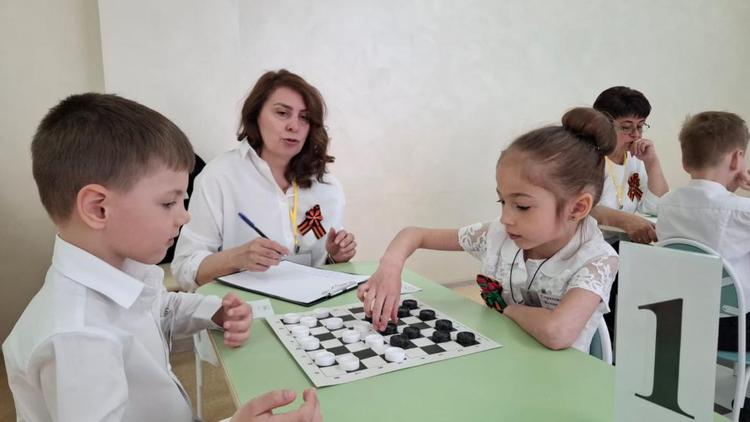 В Ставрополе назвали победителей шашечного турнира среди дошкольников