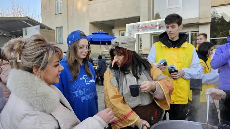 В Предгорном округе Ставрополья раздали 500 килограммов салата