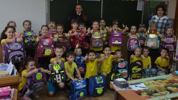 В Минераловодском районе прошел конкурс среди школьников на самый «световозвращающий ранец»