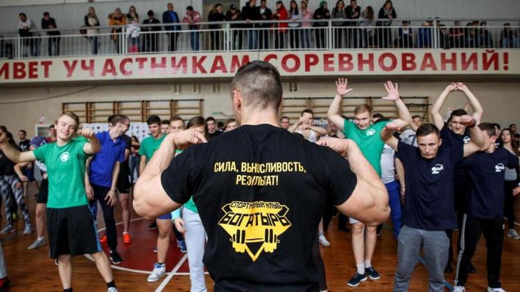 Богатырскую силу демонстрировали студенты СКФУ на спортивном турнире