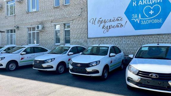 Медучреждения Ставрополья получили 320 новых санитарных машин в 2025 году