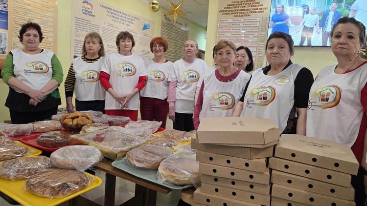 Новогодние подарки отправили из Предгорного округа Ставрополья к участникам СВО