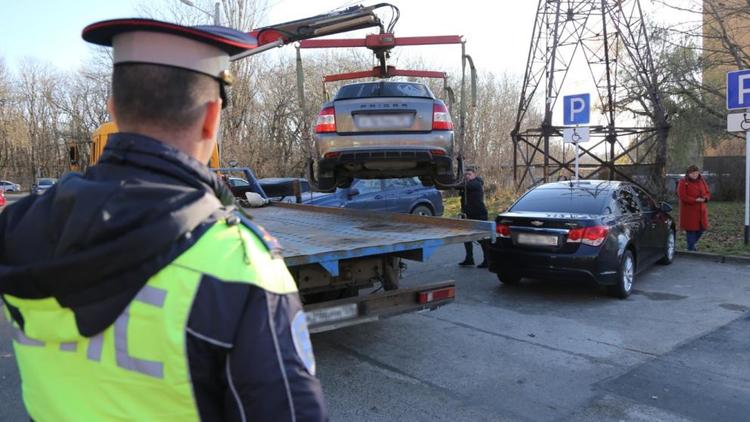 В Ставрополе проверяют парковки для людей с ОВЗ