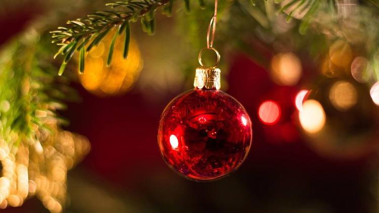 Ставропольский декоратор поделилась актуальными трендами в украшении новогодней ёлки