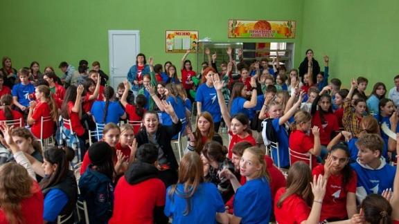 В Александровском округе прошла школа актива «Движение первых»