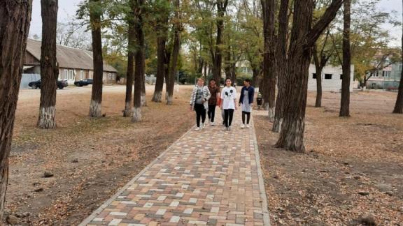 В ставропольском посёлке Рощино завершают обновление парка