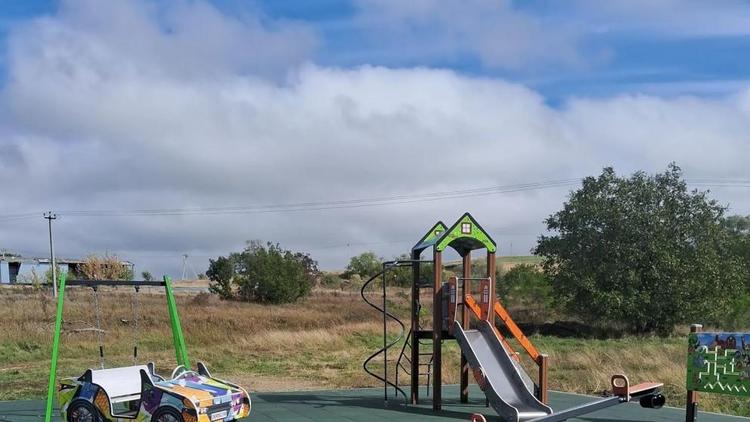 2,4 млн рублей направили на строительство детских площадок в Изобильненском округе Ставрополья