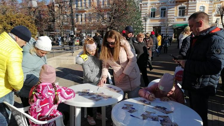 В Кисловодске сердечная почта отправила более 5 тысяч новогодних открыток