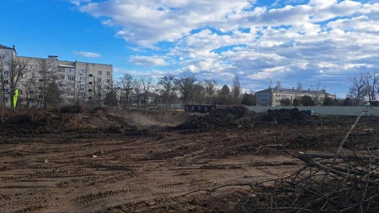 Строительство трёх домов для переселенцев из ветхого жилья началось в Георгиевске