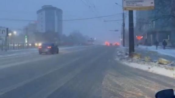 Снег с дождём и ветром осложняют дорожное движение в Ставрополе