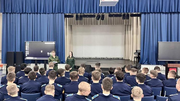 На Ставрополье военнослужащие ЮВО провели уроки мужества
