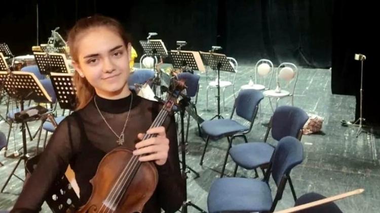 Юная скрипачка из Арзгирского округа Ставрополья покоряет Санкт-Петербург