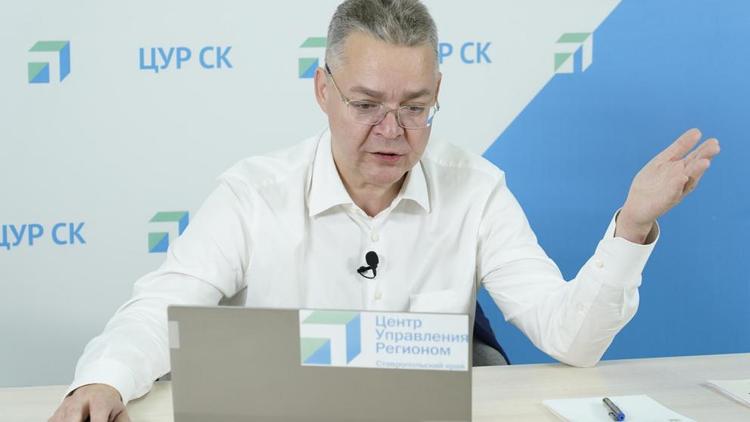 Губернатор Владимиров поручил установить таблички с названиями на остановках в Георгиевске