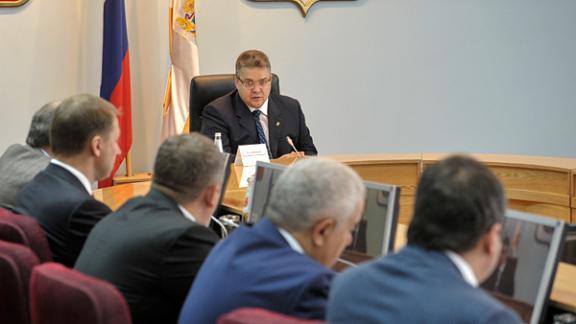 Наказать виновных в срыве программы переселения в поселке Анджиевском потребовал губернатор