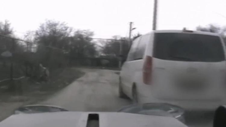 Жители Нефтекумска помогли поймать пьяную женщину за рулём